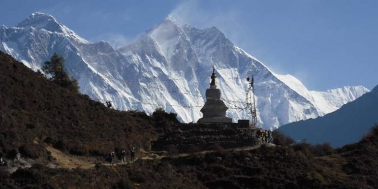 Makalu Trek