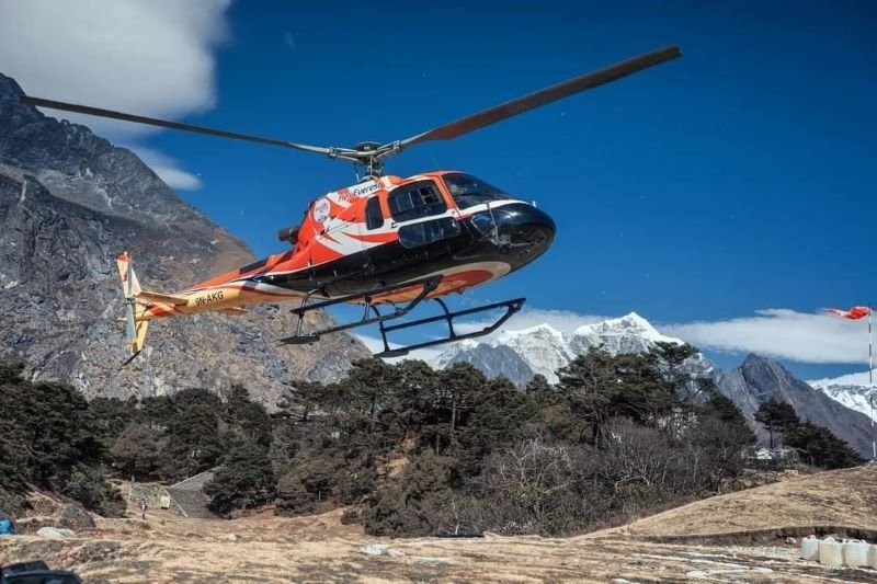 Everest Helicopter Tour